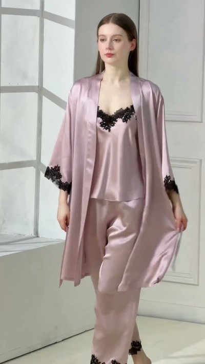 dongguan silk robe dongguan silk slip dongguan silk sleep dress dongguan silk pajamas dongguan men silk pajamas dongguan lingerie dongguan underwear dongguan sexy pajamas dongguan brassiere dongguan loungewear 