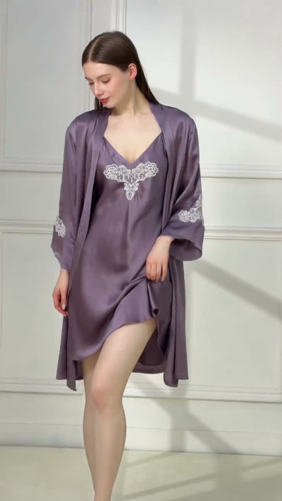 dongguan silk robe dongguan silk slip dongguan silk sleep dress dongguan silk pajamas dongguan men silk pajamas dongguan lingerie dongguan underwear dongguan sexy pajamas dongguan brassiere dongguan loungewear 