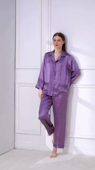 dongguan silk robe dongguan silk slip dongguan silk sleep dress dongguan silk pajamas dongguan men silk pajamas dongguan lingerie dongguan underwear dongguan sexy pajamas dongguan brassiere dongguan loungewear 