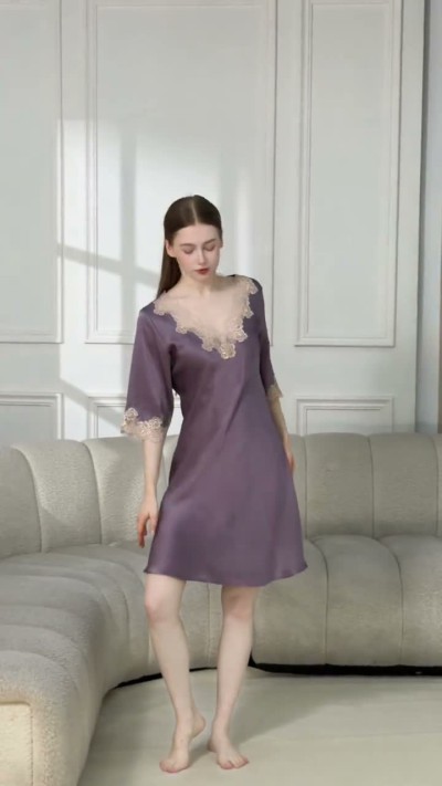 dongguan silk robe dongguan silk slip dongguan silk sleep dress dongguan silk pajamas dongguan men silk pajamas dongguan lingerie dongguan underwear dongguan sexy pajamas dongguan brassiere dongguan loungewear 