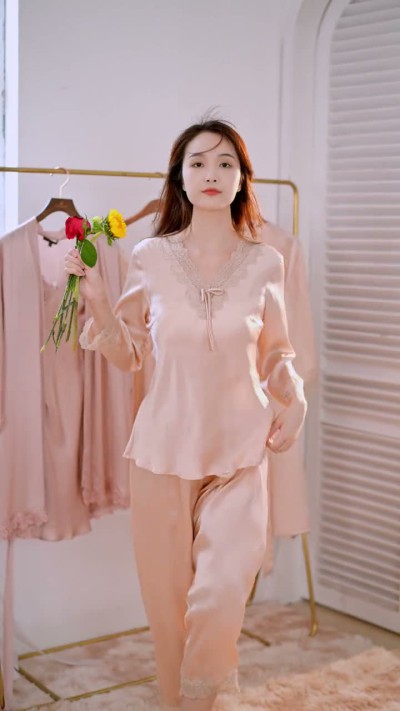 dongguan silk robe dongguan silk slip dongguan silk sleep dress dongguan silk pajamas dongguan men silk pajamas dongguan lingerie dongguan underwear dongguan sexy pajamas dongguan brassiere dongguan loungewear 